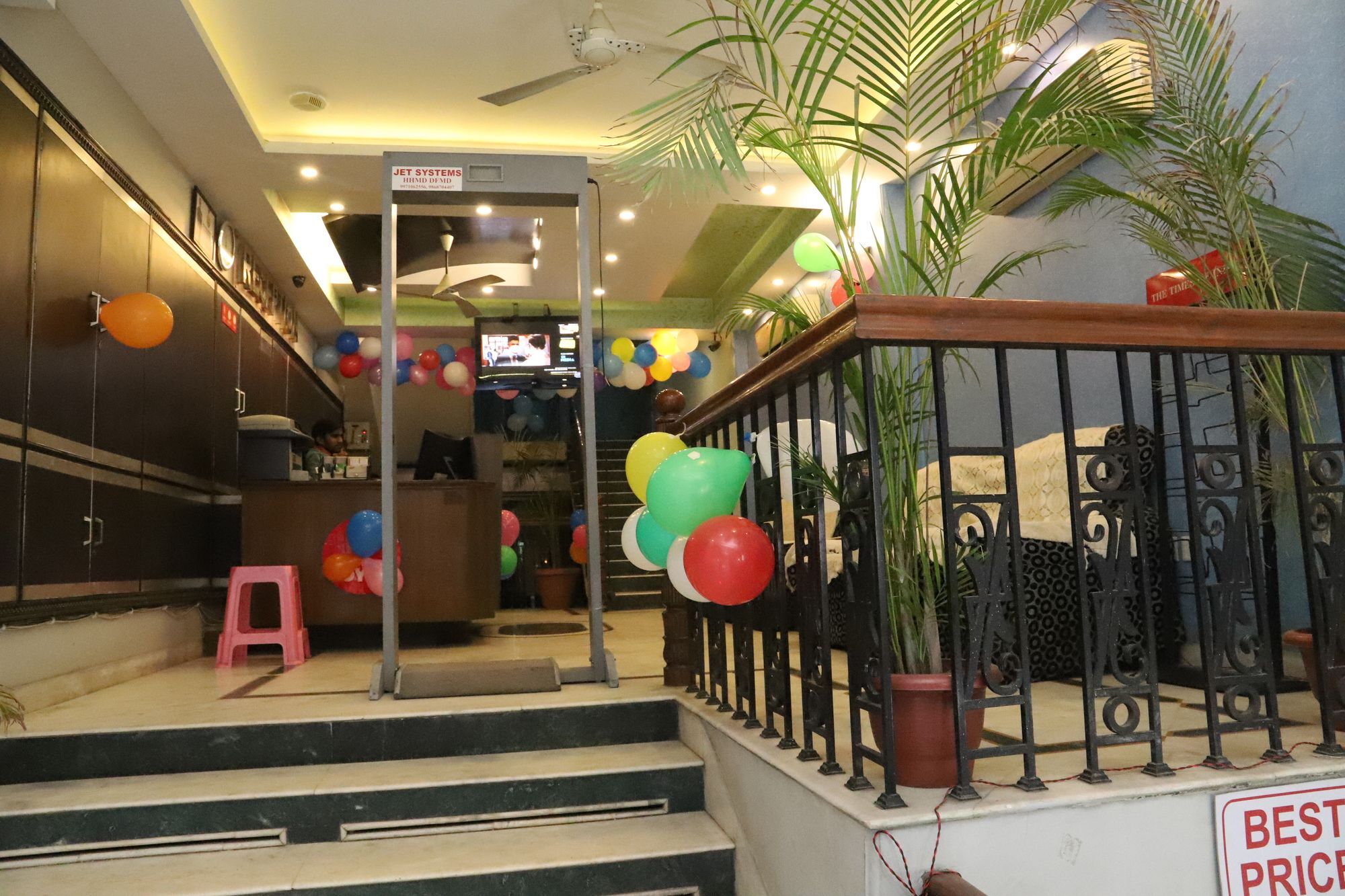 Airport Hotel Aerocity Inn Yeni Delhi Dış mekan fotoğraf